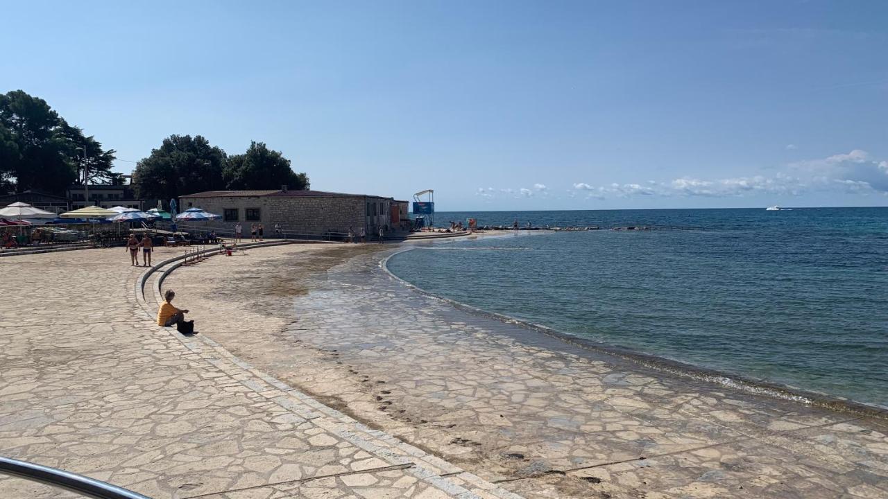 Elegant Studio Umag Buitenkant foto